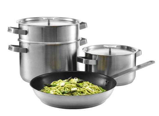 AEG A4SS Cookware set