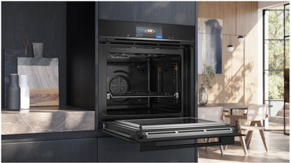 Siemens HM778GMB1B IQ-700 Pyrolytic Multifunction Oven With Microwave BLACK