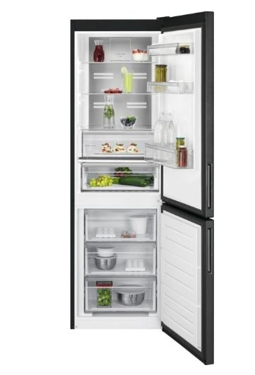 AEG RCB732E3MB Fridge Freezer NoFrost