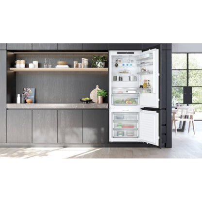 Siemens KB96NADD0G 194cm IQ-500 71cm Wide Integrated 60/40 Frost Free Fridge Freezer