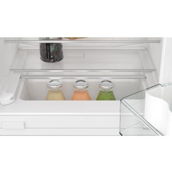 Siemens KU22LVFD0G IQ-500 Integrated Built Under Fridge With Ice Box