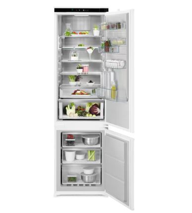 AEG NSC8M191DS 188cm Series 8000 Integrated 70/30 Frost Free Fridge Freezer